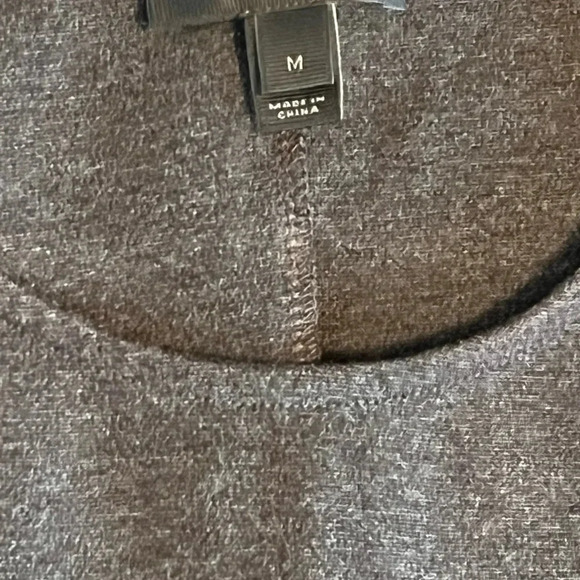 Woman’s J.Crew Blouse/medium/Heather gray/Ruffle flair bottom with short sleeves - Picture 2 of 15